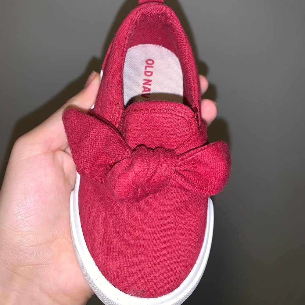 red baby girl shoes ❤️
